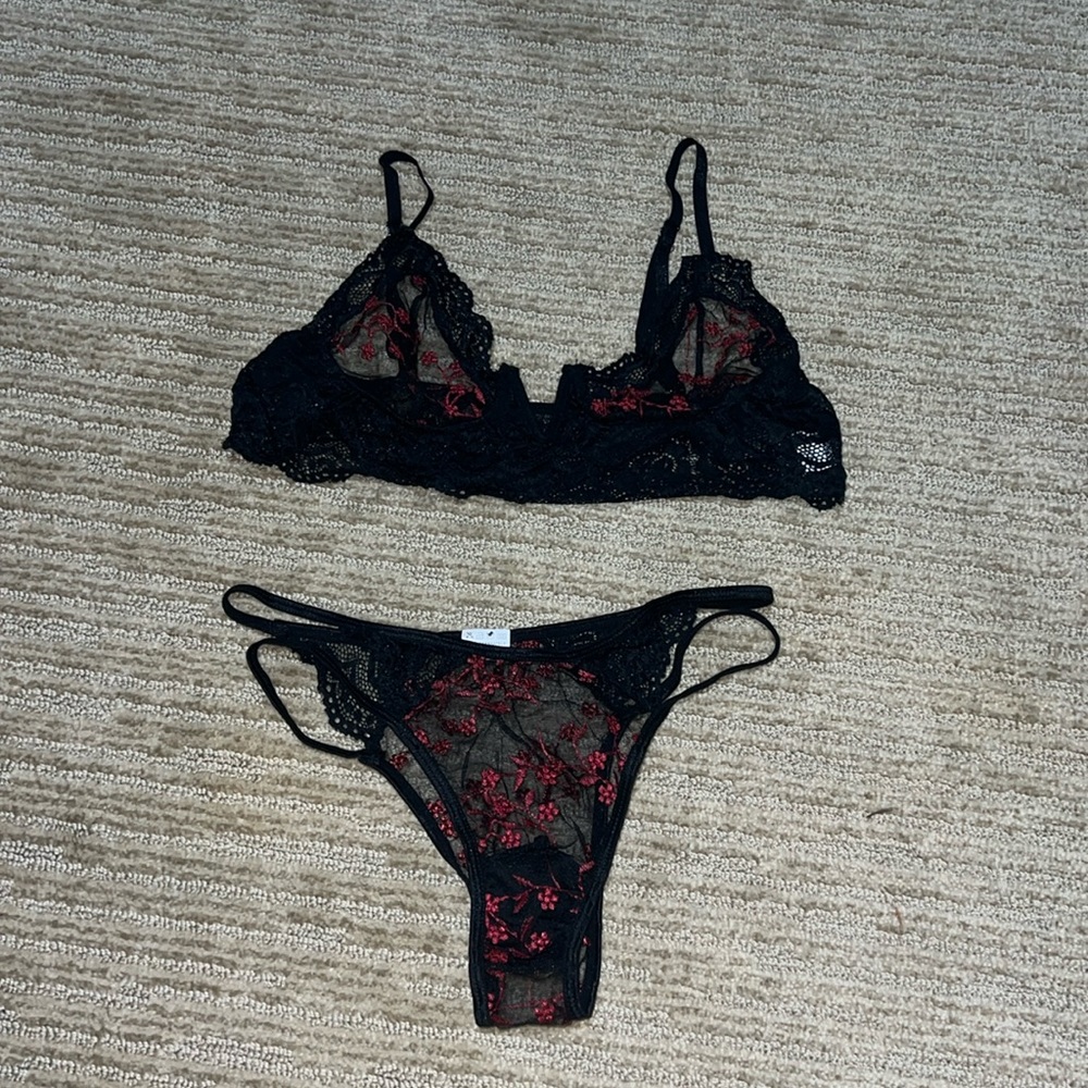 Black and red Lingerie set